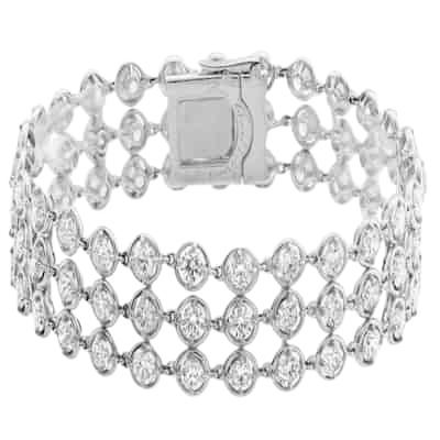 Lắc Tay Vàng 24K Khắc Hoa Văn – Tinh Hoa Truyền Thống Giao Thoa Hiện Đại